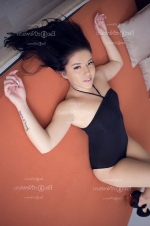 Annella ts live escort in Nampa ID & thai massage